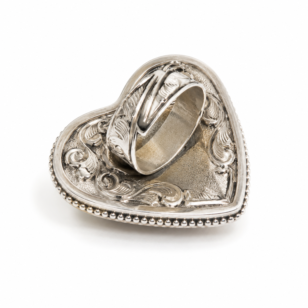 The Queen Bee Heart Ring